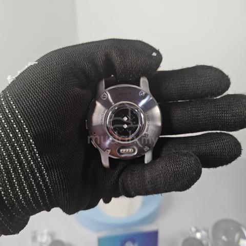 Carousel Image