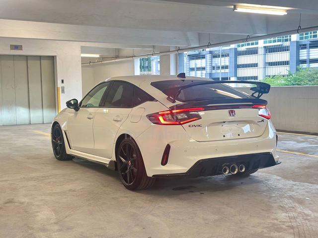 *Grade 5A / Low KM* 2025 Honda Civic FL5 Type R - 5