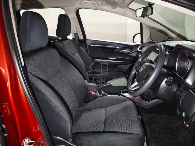 2021 Honda JAZZ 1.5 E F/Service 1Owner Like New - 5