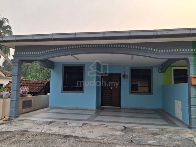 rumah untuk disewa (colour biru) 1