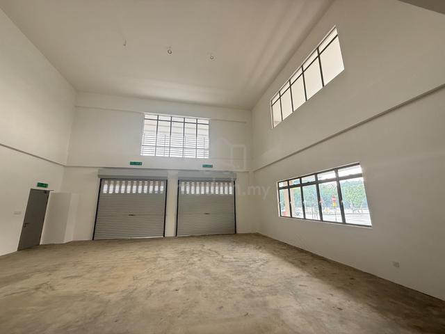 New 1.5 storey shop lot @ Puchong For Rent 1