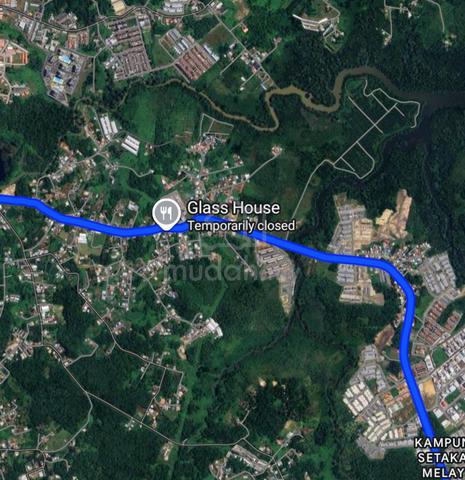 STAKAN FIRST LOT HIGH VISIBILITY VACANT LAND FOR RENT AT KUCHING Srw 1