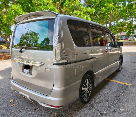 2017 Nissan SERENA 2.0 S-HYBRID HIGHWAY STAR - 4
