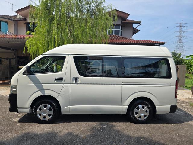 2011 Toyota HIACE 2.5 Window (M) High Roof - 2