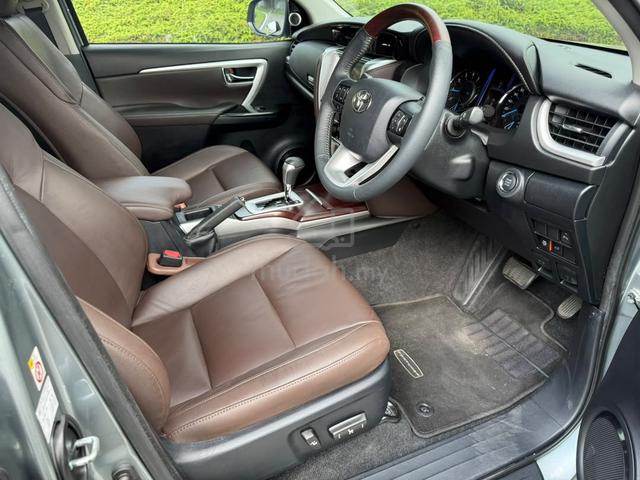 2016 Toyota FORTUNER 2.7 SRZ 4X4 POWER BOOT - 4