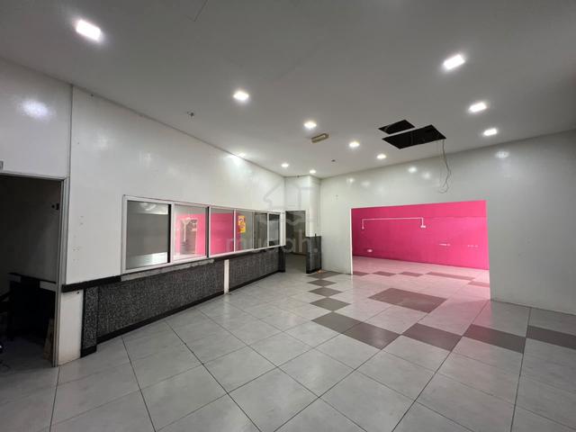 Alam Damai Cheras 3 Storey Shop Ground Floor Corner Lot 1