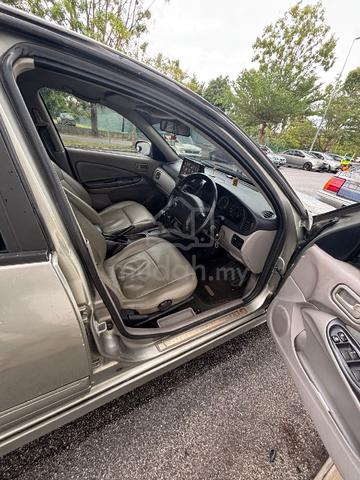 2001 Nissan SENTRA 1.5 SE N16 (M) - 4