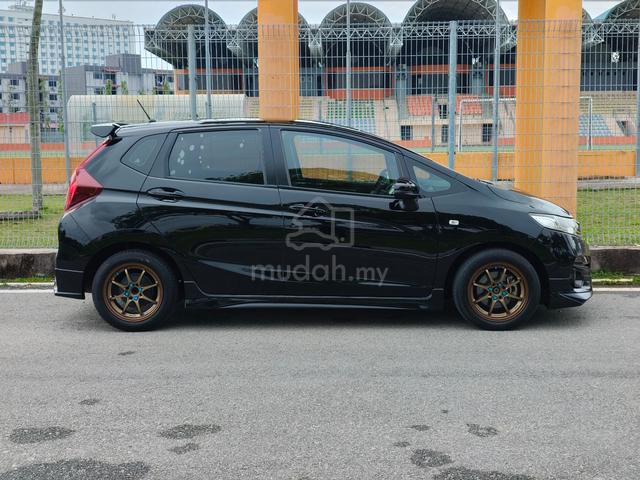 2021 Honda JAZZ E 1.5L (A) Free Warrantly - 2