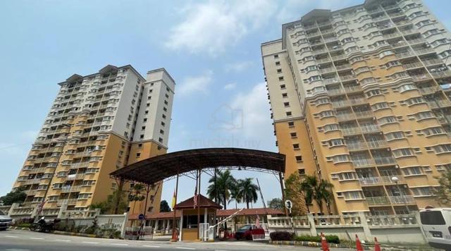 Puteri Bayu Apartments (Bayu Puteri) 1