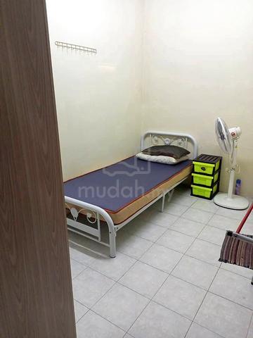 Bilik Master Sharing (Ada RUANG PRIVACY) ✅ FULLY Furnished FREE WiFi🔥 1