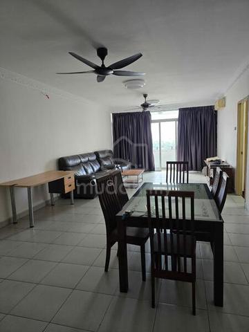 BilikSingle MallUM nearby LRT JlnKaki 1