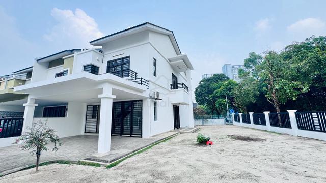 Big Corner 2 Storey Landed 16 Sierra Puchong Sierra 8 Newly Paint Sale 1