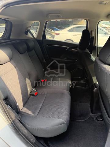2020 Honda JAZZ 1.5 E MYGK FACELIFT (A) FLRS - 5