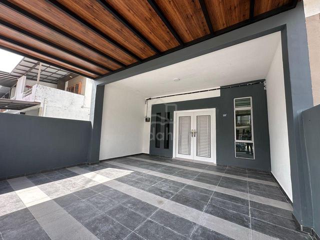 Senai Rare Unit!!!Scientex Jaya 4B3B For Rent With Partial Furnish 1