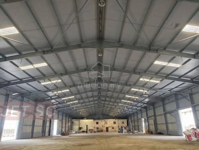 North Port Warehouse With Huge Interlocking Block Compound 1