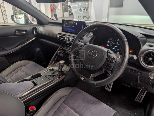 2022 Lexus IS300 2.0 F-SPORT Mode Black S (A) - 4