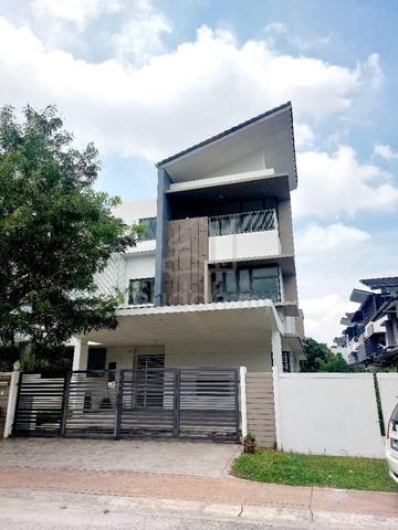 [ENDLOT] 3-Storey Lotus Semi-D, Cahaya Alam, Seksyen U12, Shah Alam 1