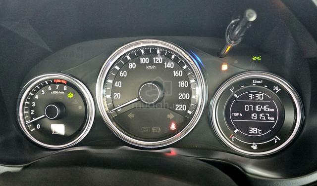 2018 Honda CITY 1.5 V FACELIFT (A) - 4