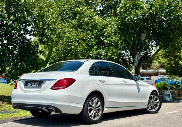 ON THE ROAD 2017 Mercedes Benz C180 1.6 TURBO (A) - 4