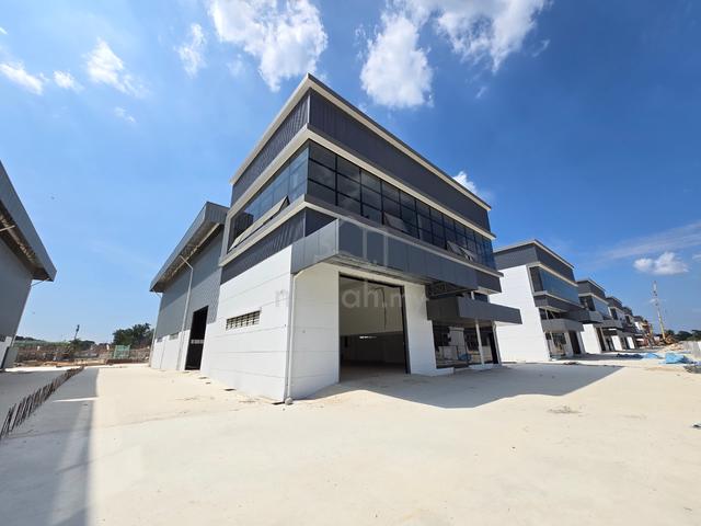 Detached Factory 34 ft Ceiling Height @ Simpang Ampat Tasek 1