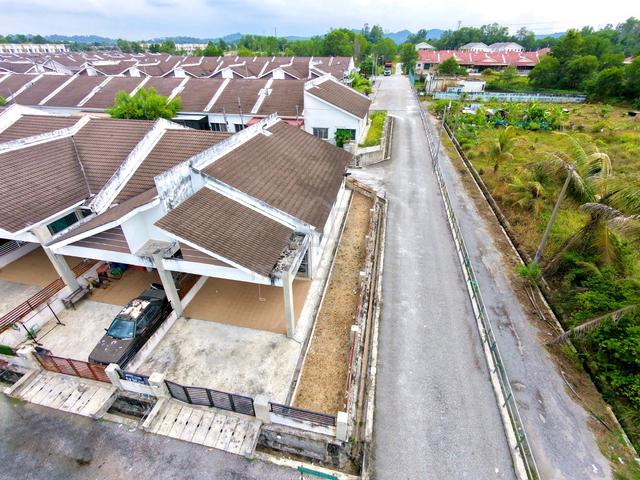 End lot Rumah Teres Setingkat Tmn Tronoh Universiti Near Seri Iskandar 1