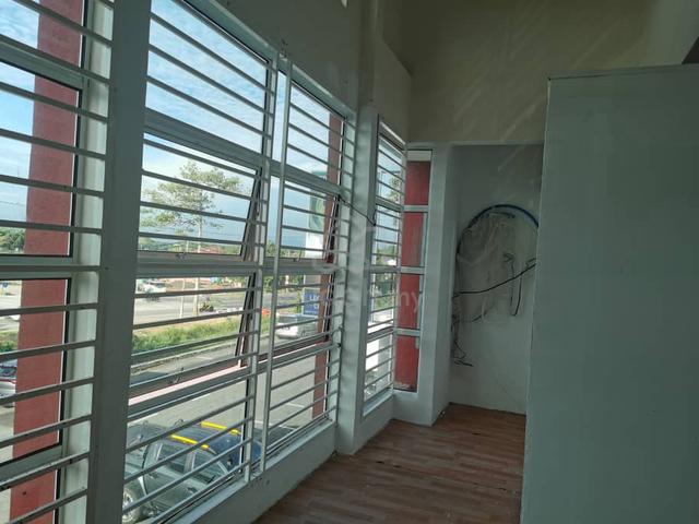Office For Rent Taman Pengkalan Jaya, Bukit Katil Melaka 1