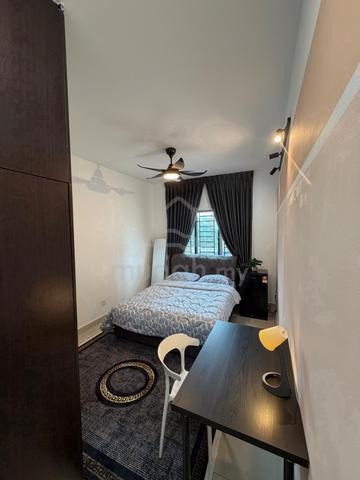 10 Minutes to MRT Taman Connaught – Move-In Ready & Fully Furnished 1