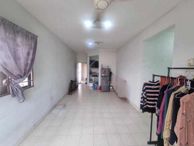 Apartment Komuter Raya 4