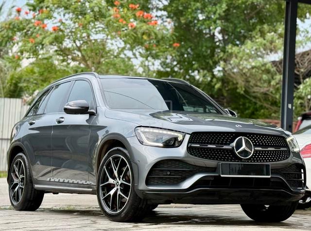 2021 Mercedes Benz GLC300 4MATIC AMG LINE 2.0L (A) - 1