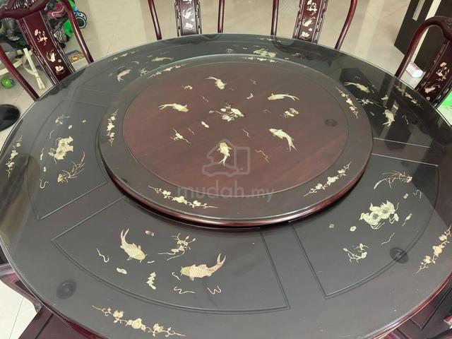Carousel Image