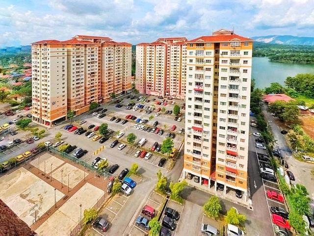 Laguna Biru 1