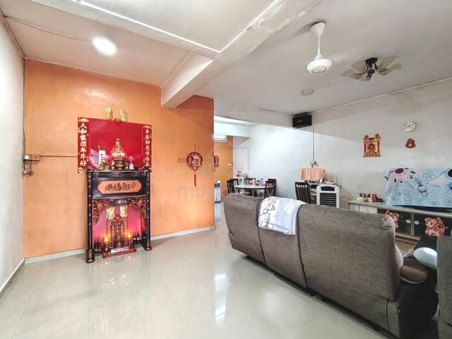 Taman Universiti Jalan Kebangsaan 2 Storey House 4 Bedrooms Southwest 1