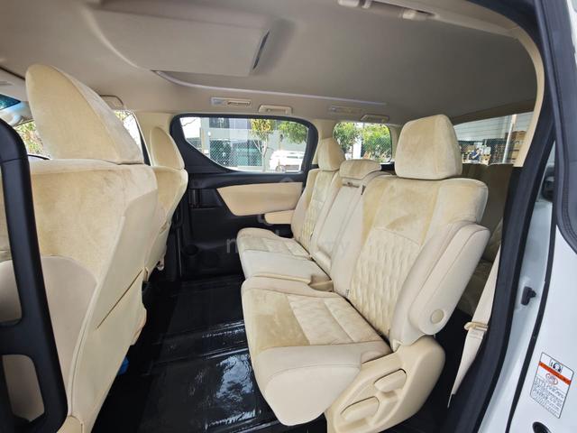 2022 Toyota ALPHARD 2.5 X 8 SEATER 2 POWER DOOR - 4
