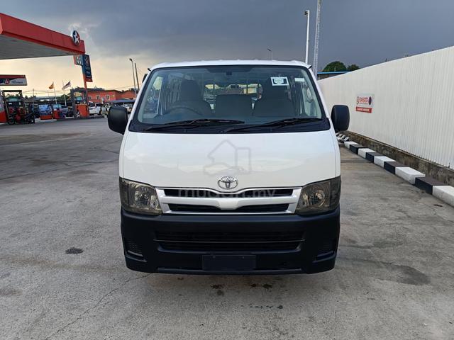 2011 Toyota HIACE PANEL 2.5 (M) ONE OWNER ONLY - 3