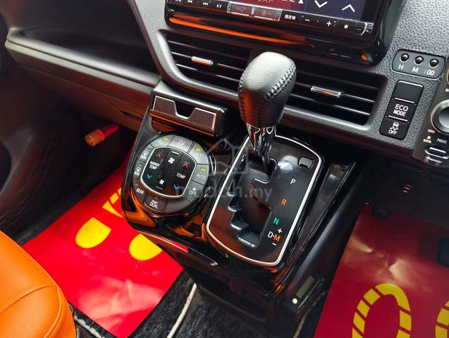 Toyota VOXY ZS 2.0 KIRAMEKI ALPINE 7S LEATHER 360C - 4