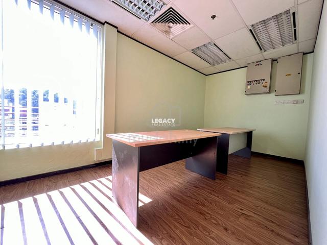CPS Tower Office Unit With Existing Tenancy | KK City 1