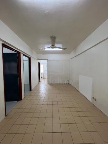 Pangsapuri Orkid, Bandar Mahkota Cheras 1
