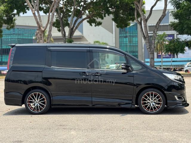 2020 Toyota NOAH 2.0 SZ (A) - 4