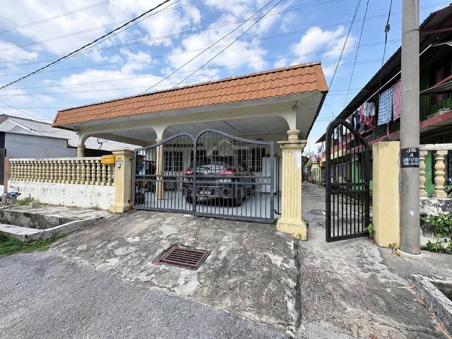 Single Storey Bungalow Batu Caves | 7 Bedrooms | 3,000 sqft Land 1