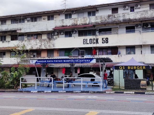 Flat Taman Ungku Tun Aminah 1