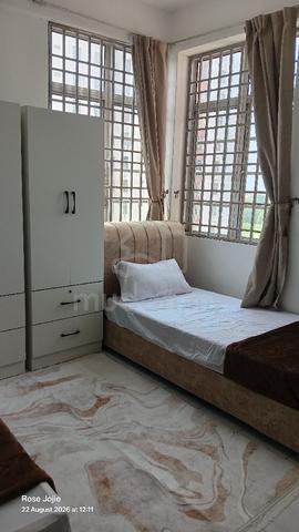 Bilik Sharing Middle Cantik Di Bandar Perda 1
