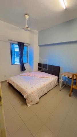 Room Rental For Female Unit at Palmville Resort Condominium Zero Depo 1