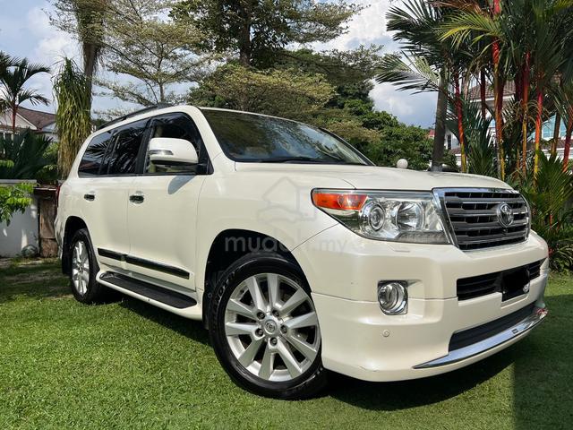 2013 Toyota LANDCRUISER 4.6 ZX (URJ202W) (A) - 1