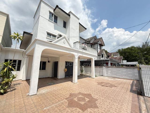 [Good Condition] 2.5 Sty BUNGALOW,Desa 10 ,Bandar Country Homes.Rawang 1