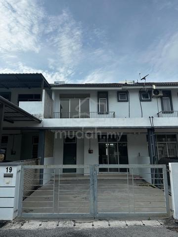 House FOR SALE 1