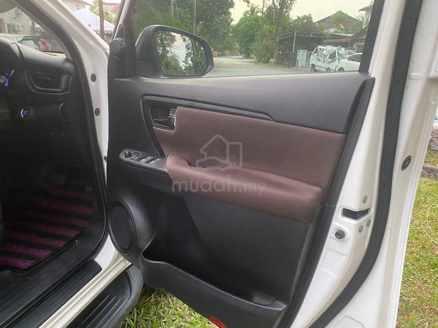 2016 Toyota FORTUNER 2.4 AT - 5