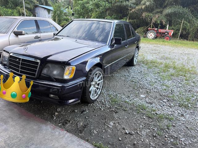 1995 Mercedes Benz 260E 2.6 (A) - 1