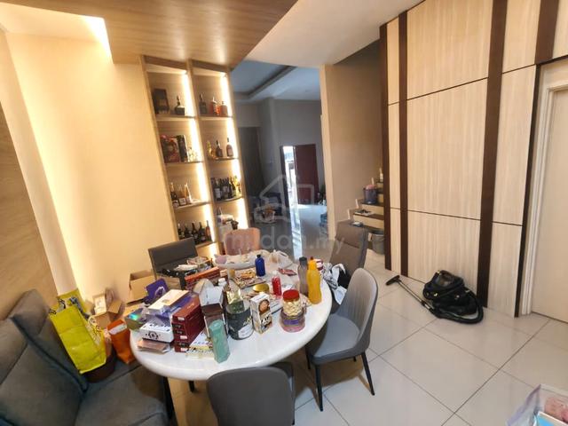 Ehsan Height 2 Storey Terraced House