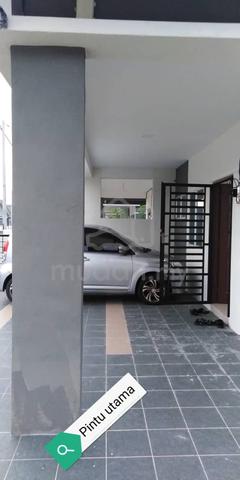Rumah Semi- Duntuk dijual 4
