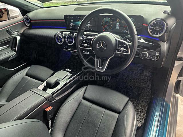 MAR 2022 MERCEDES A200 Sedan (A) V177 7G 1 Owner - 5